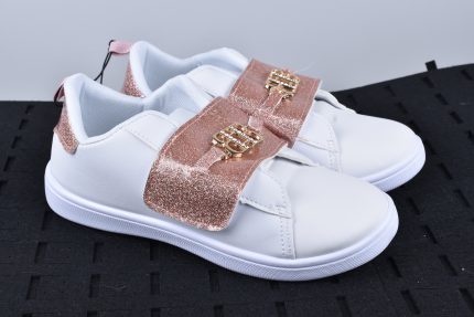 Zapatillas marca Bebé