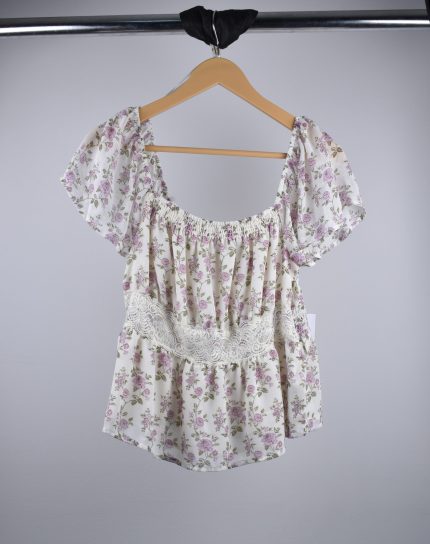 Blusa marrón y blanca gasa floreado