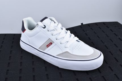 Zapatillas de hombre marca Levis