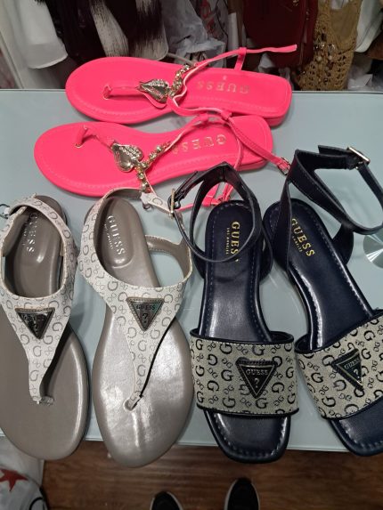 Sandalias marca Guess (PROXIMAMENTE) - reserva