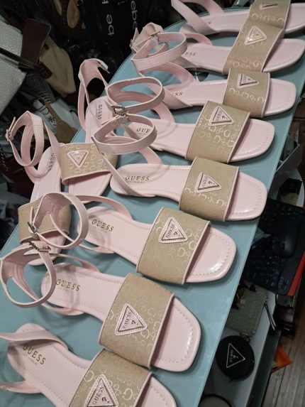 Sandalias Guess (PROXIMAMENTE) – reserva