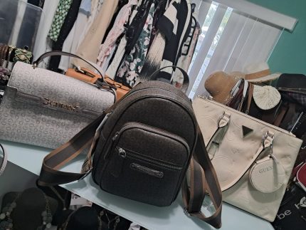 Variedad de carteras Guess (PROXIMAMENTE) – reserva