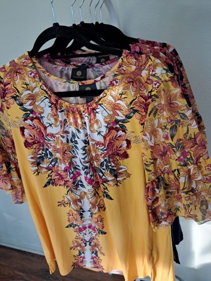 Blusas floreadas en colores (PROXIMAMENTE) – reserva