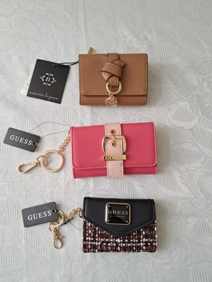 Billeteras marca Guess